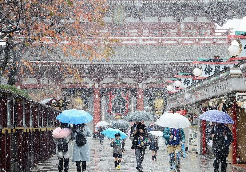 東京の初雪 1876年から2024年（明治10年〜令和6年）の寒候年記録