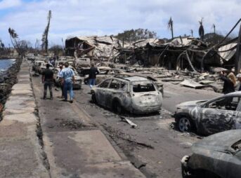 マウイ島の山火事 犠牲者114人 行方不明者はおよそ1050人と知事