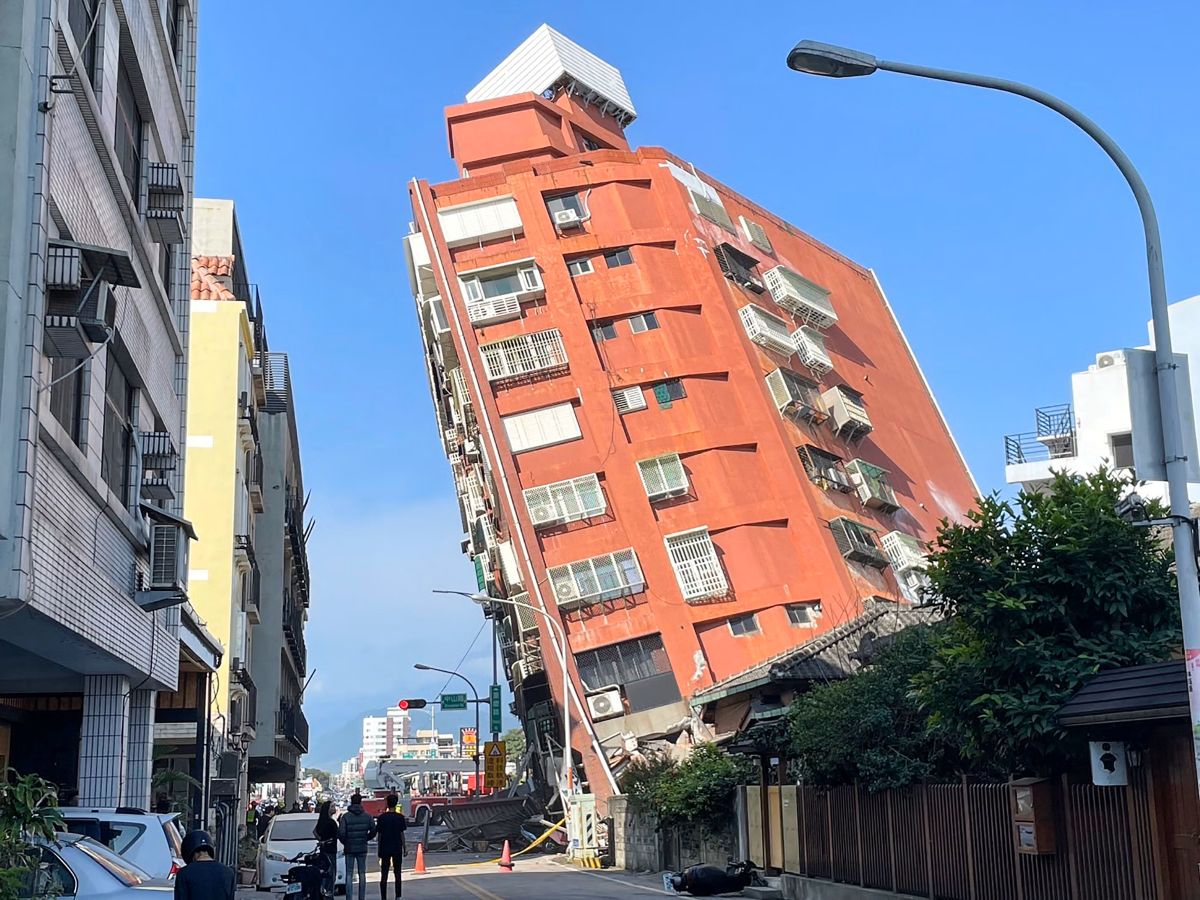 台湾でM7.7の地震