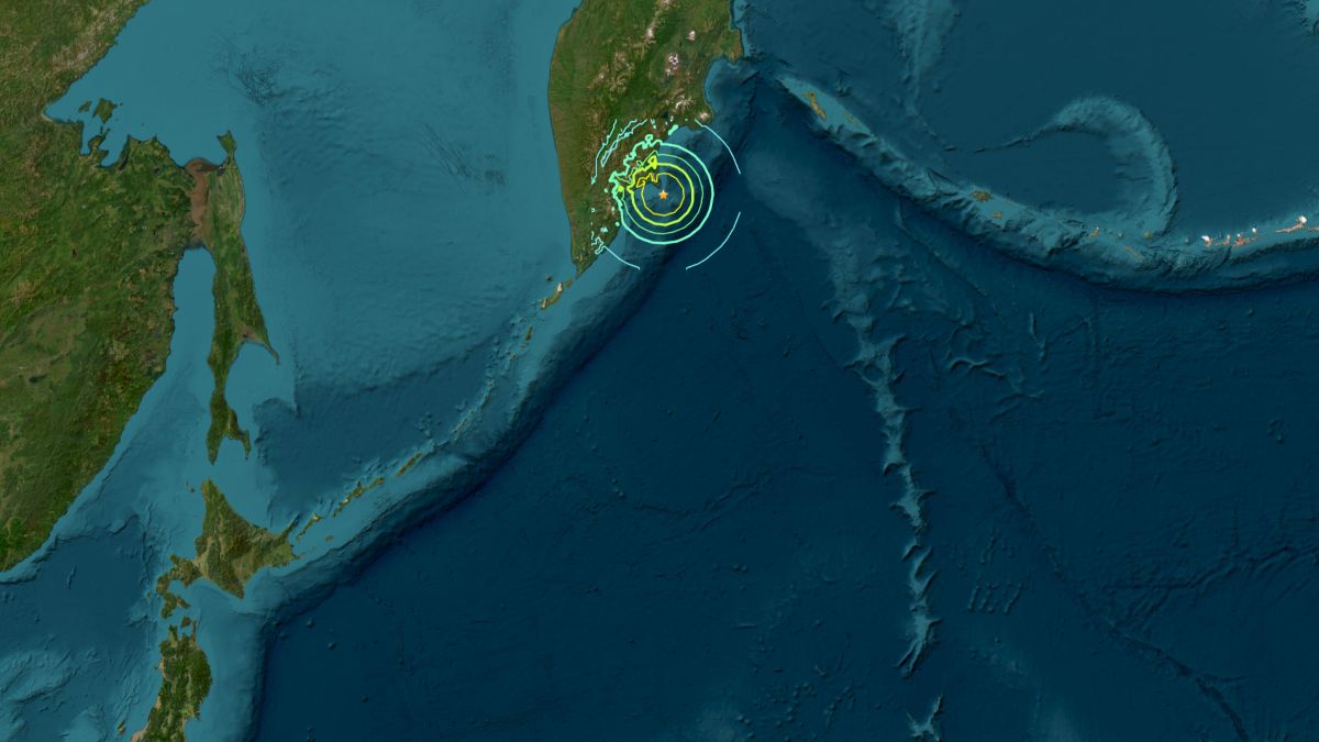 カムチャツカ半島沖でM7.0の地震、シベルチ火山が噴火 気象庁は津波予報（若干の海面変動）を発表