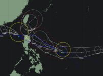 台風25号が発生 22号から25号まで4つの台風が同時に存在